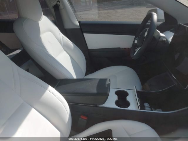 Photo 4 VIN: 5YJ3E1EB9LF628661 - TESLA MODEL 3 