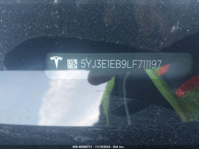 Photo 8 VIN: 5YJ3E1EB9LF711197 - TESLA MODEL 3 