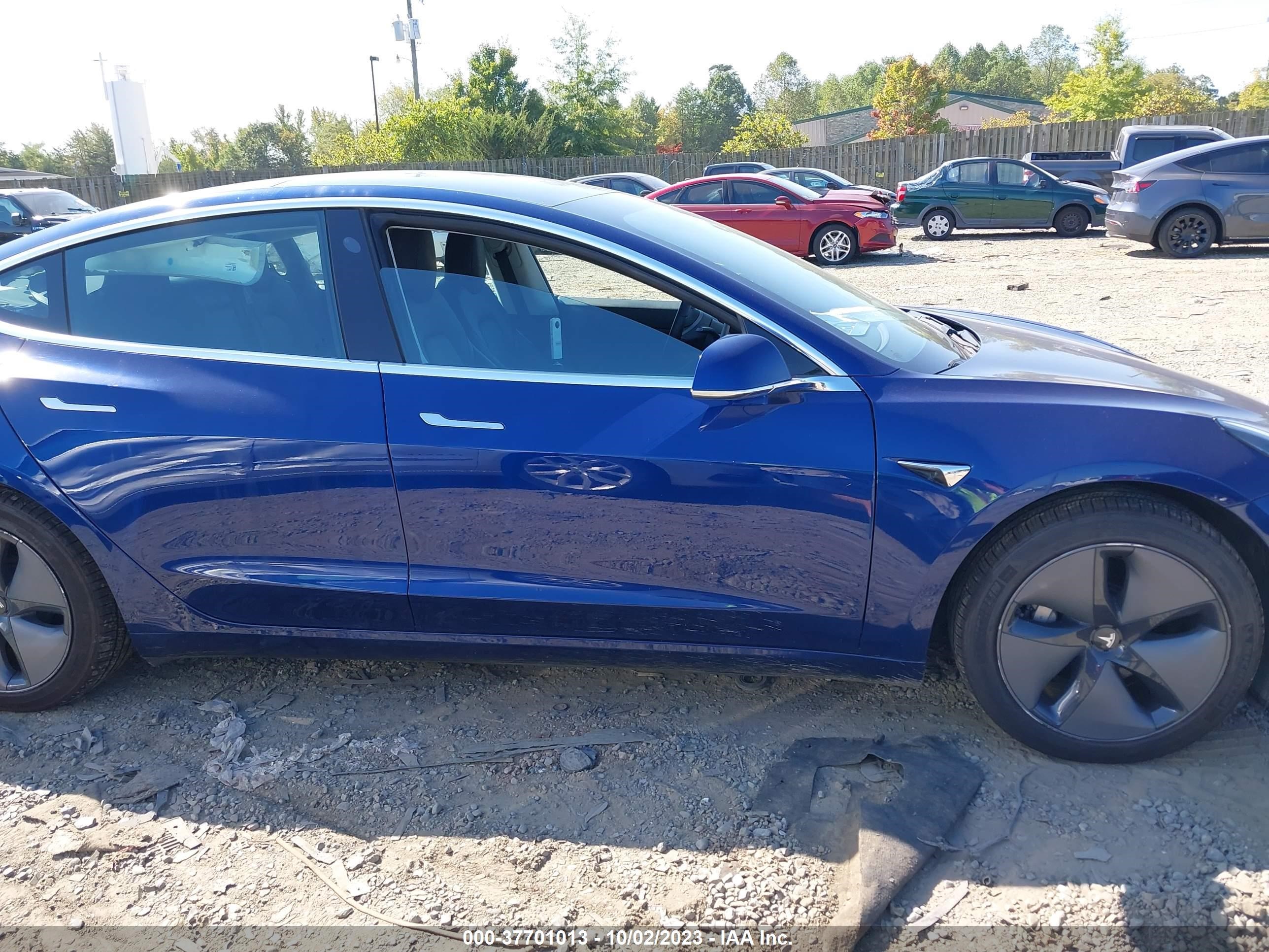 Photo 13 VIN: 5YJ3E1EB9LF711264 - TESLA MODEL 3 