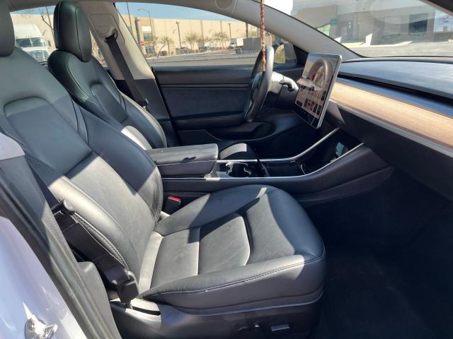 Photo 4 VIN: 5YJ3E1EB9LF811770 - TESLA MODEL 3 