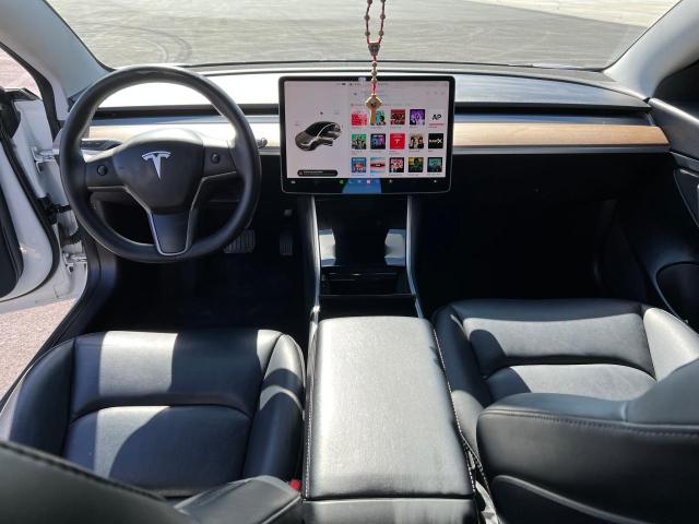 Photo 8 VIN: 5YJ3E1EB9LF811770 - TESLA MODEL 3 