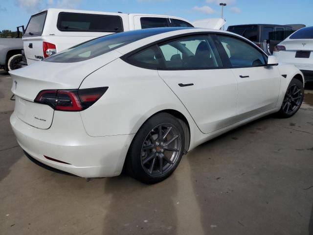 Photo 2 VIN: 5YJ3E1EB9MF099200 - TESLA MODEL S 