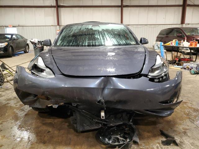 Photo 4 VIN: 5YJ3E1EB9MF869413 - TESLA MODEL 3 