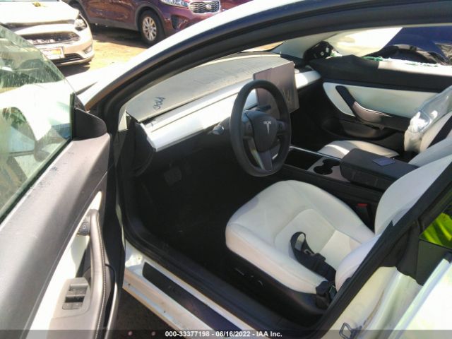 Photo 4 VIN: 5YJ3E1EB9MF913748 - TESLA MODEL 3 