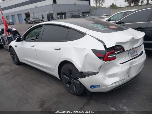 Photo 2 VIN: 5YJ3E1EB9MF939038 - TESLA MODEL 3 