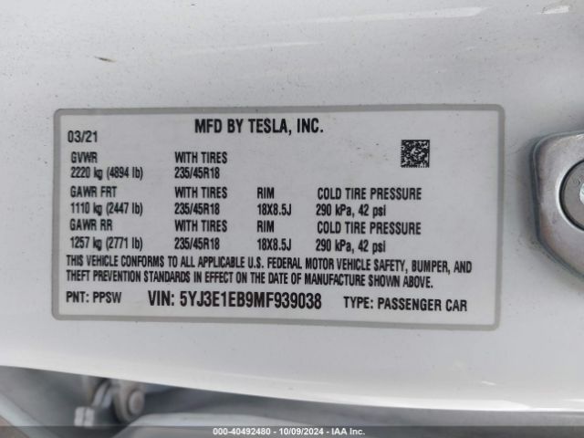 Photo 8 VIN: 5YJ3E1EB9MF939038 - TESLA MODEL 3 