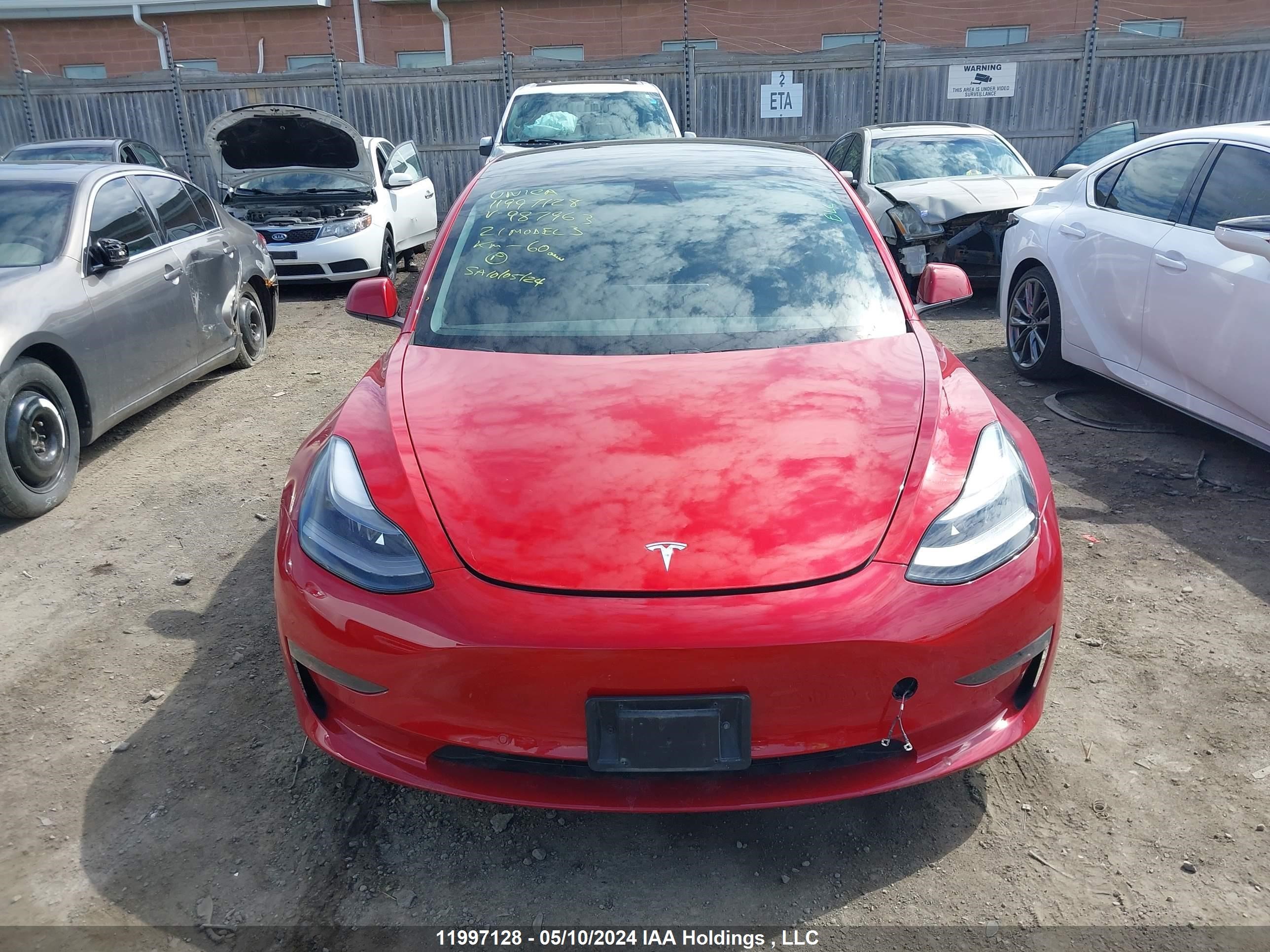 Photo 10 VIN: 5YJ3E1EB9MF987963 - TESLA MODEL 3 