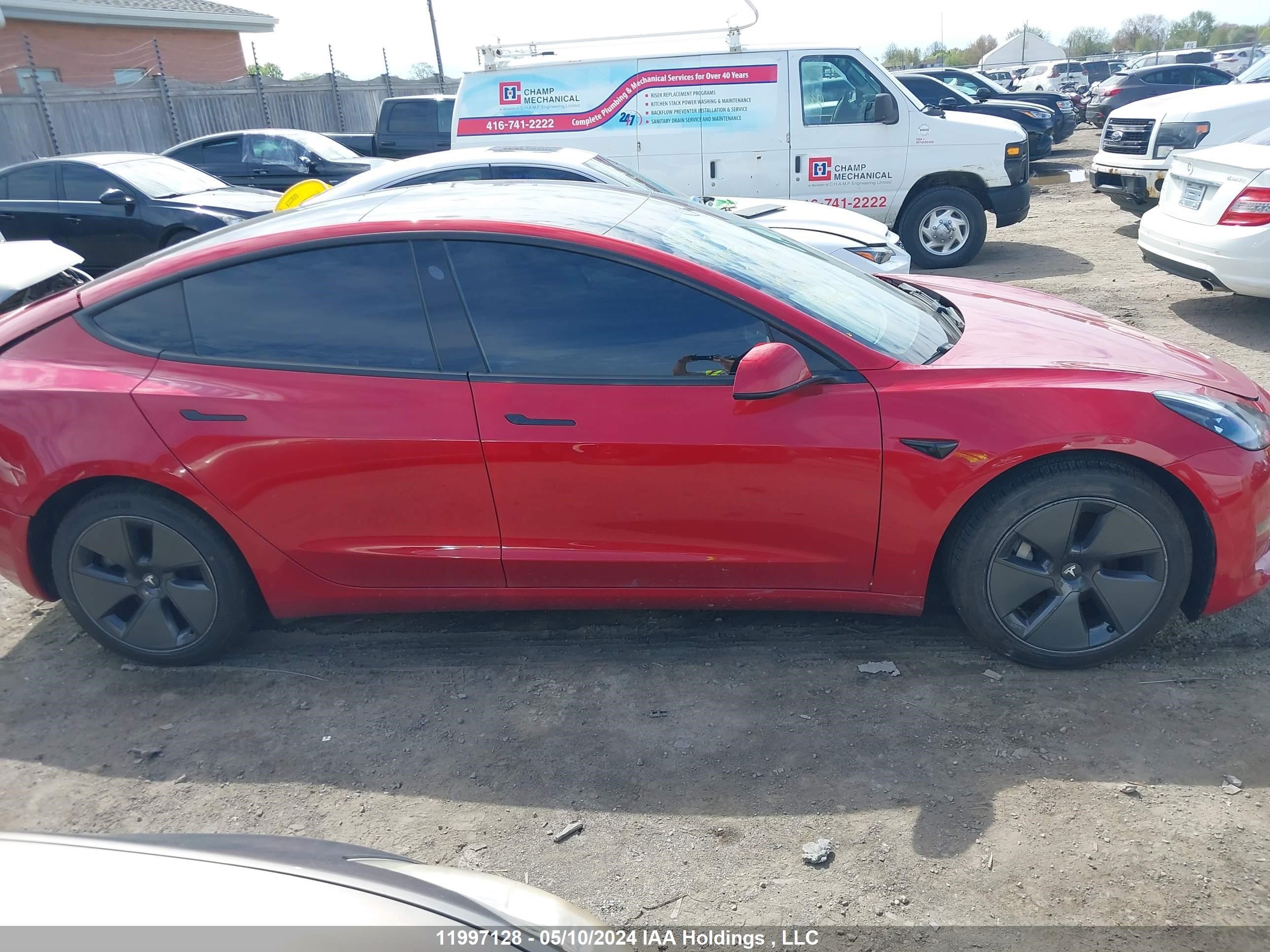 Photo 11 VIN: 5YJ3E1EB9MF987963 - TESLA MODEL 3 