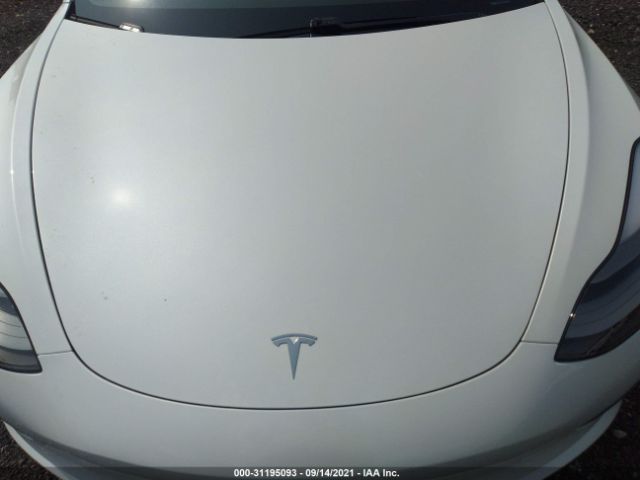 Photo 9 VIN: 5YJ3E1EB9MF988272 - TESLA MODEL 3 