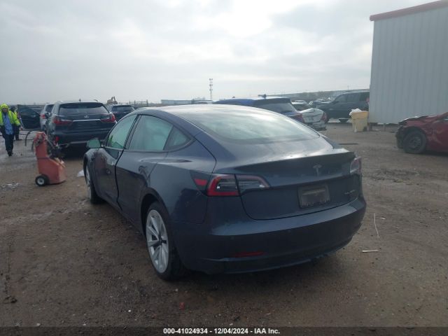 Photo 2 VIN: 5YJ3E1EB9NF116904 - TESLA MODEL 3 