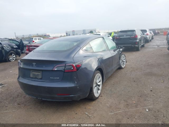 Photo 3 VIN: 5YJ3E1EB9NF116904 - TESLA MODEL 3 