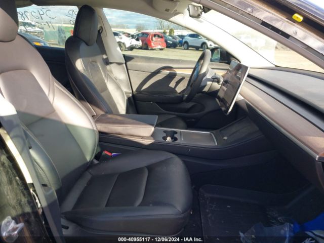 Photo 4 VIN: 5YJ3E1EB9NF121889 - TESLA MODEL 3 