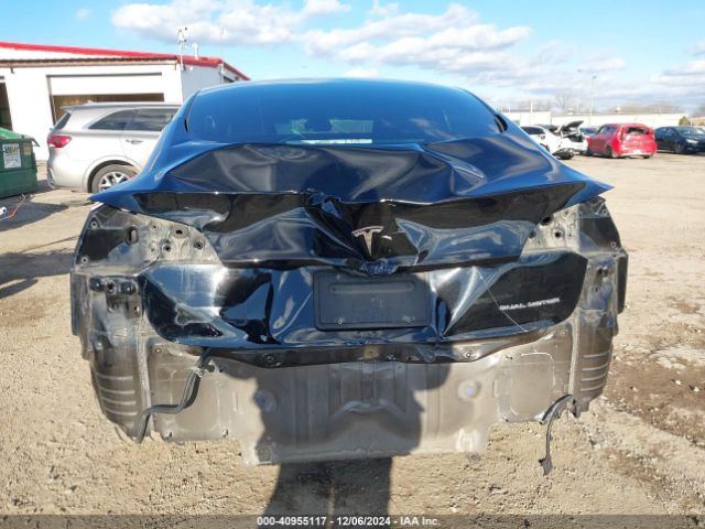 Photo 5 VIN: 5YJ3E1EB9NF121889 - TESLA MODEL 3 