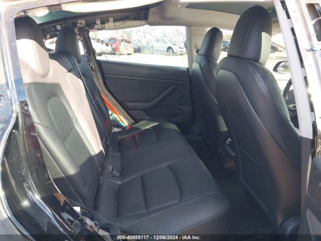 Photo 7 VIN: 5YJ3E1EB9NF121889 - TESLA MODEL 3 