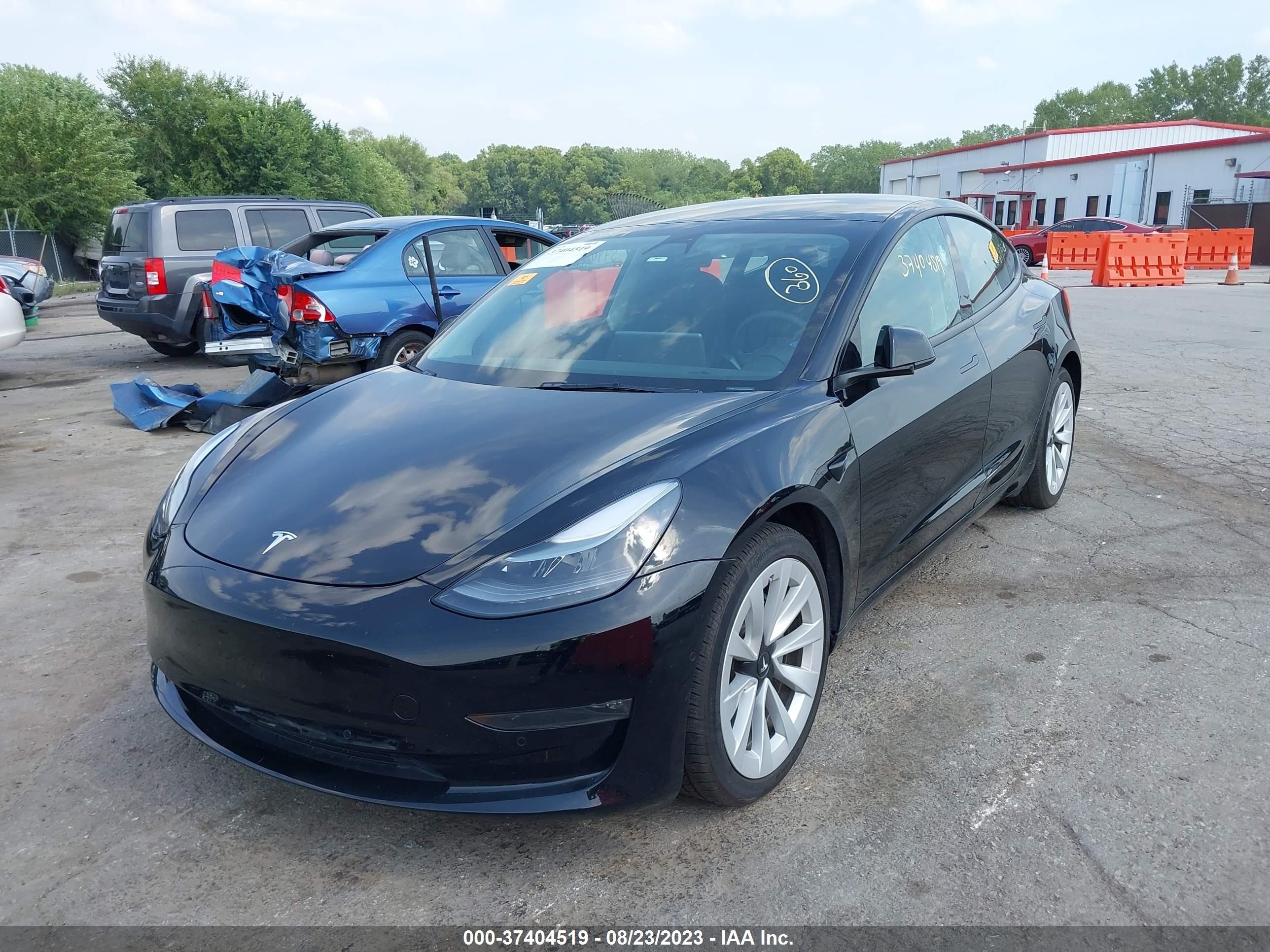 Photo 1 VIN: 5YJ3E1EB9NF132388 - TESLA MODEL 3 