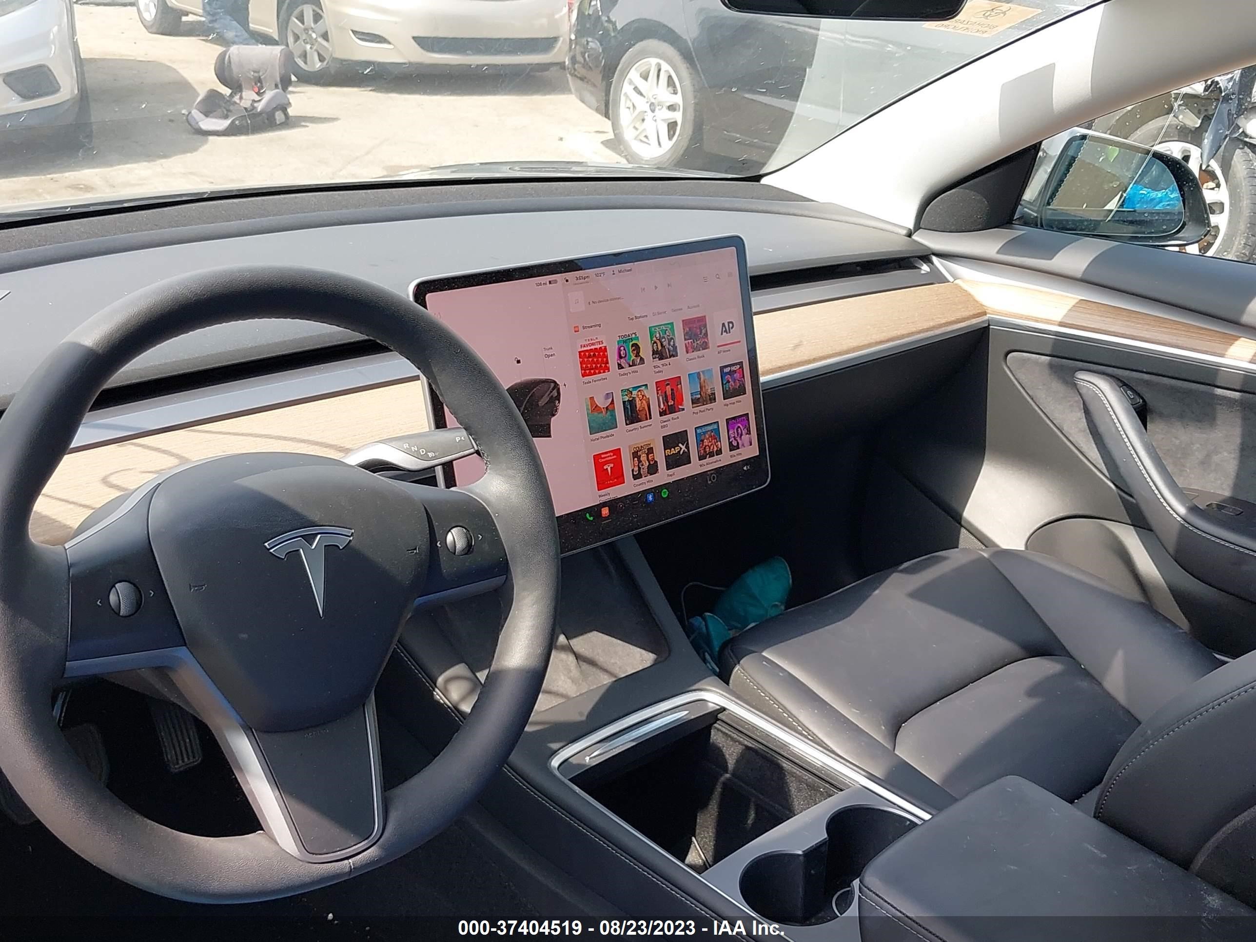 Photo 16 VIN: 5YJ3E1EB9NF132388 - TESLA MODEL 3 