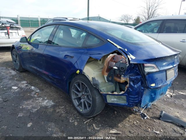 Photo 2 VIN: 5YJ3E1EB9NF170493 - TESLA MODEL 3 