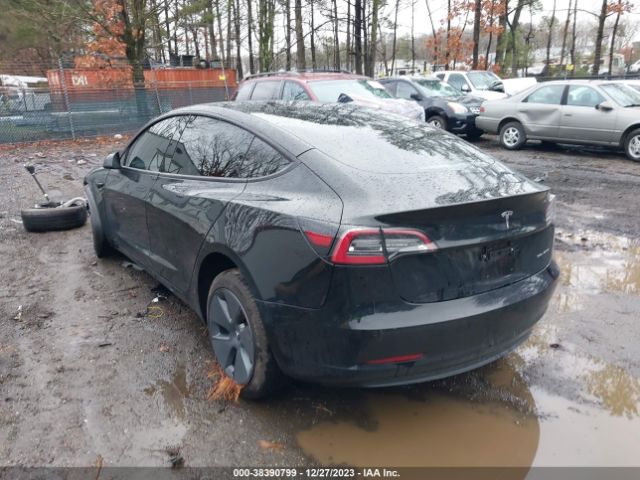 Photo 2 VIN: 5YJ3E1EB9NF195507 - TESLA MODEL 3 