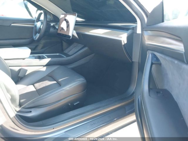 Photo 4 VIN: 5YJ3E1EB9NF228568 - TESLA MODEL 3 