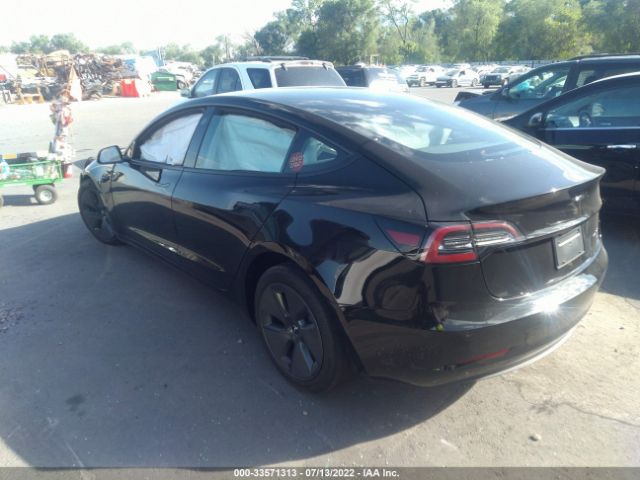 Photo 2 VIN: 5YJ3E1EB9NF240705 - TESLA MODEL 3 