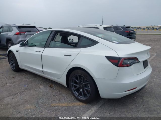 Photo 2 VIN: 5YJ3E1EB9NF273364 - TESLA MODEL 3 