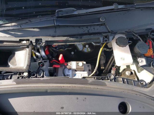 Photo 9 VIN: 5YJ3E1EB9NF276815 - TESLA MODEL 3 