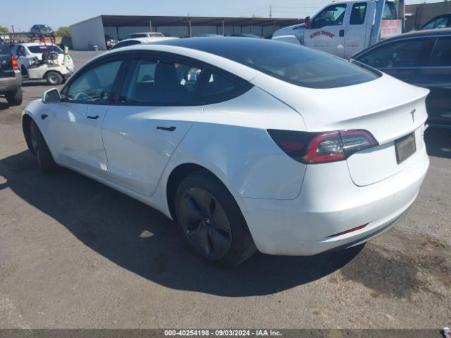 Photo 2 VIN: 5YJ3E1EB9NF299351 - TESLA MODEL 3 