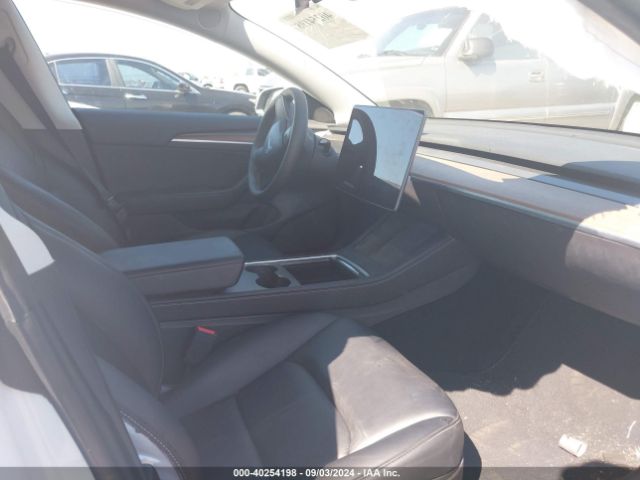 Photo 4 VIN: 5YJ3E1EB9NF299351 - TESLA MODEL 3 