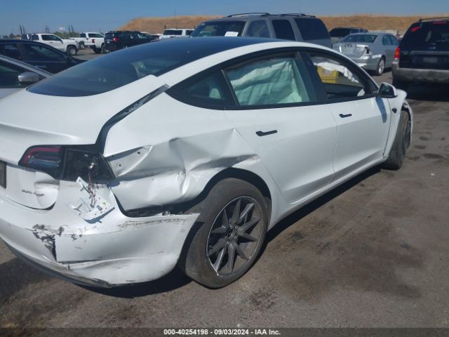 Photo 5 VIN: 5YJ3E1EB9NF299351 - TESLA MODEL 3 