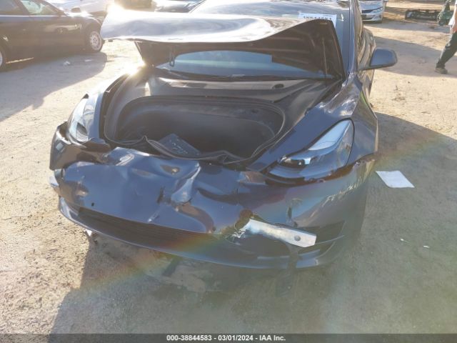 Photo 5 VIN: 5YJ3E1EB9NF315368 - TESLA MODEL 3 