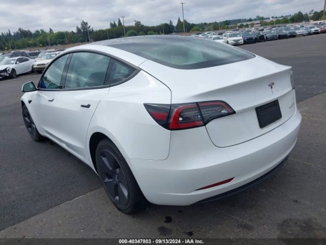 Photo 2 VIN: 5YJ3E1EB9NF348208 - TESLA MODEL 3 