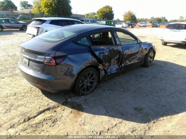 Photo 3 VIN: 5YJ3E1EB9NF349326 - TESLA MODEL 3 