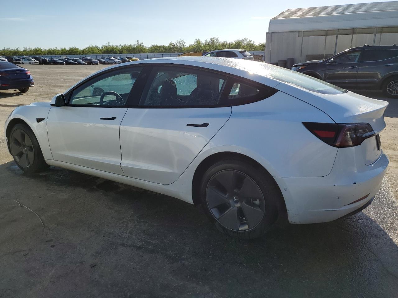 Photo 1 VIN: 5YJ3E1EB9NF360021 - TESLA MODEL 3 