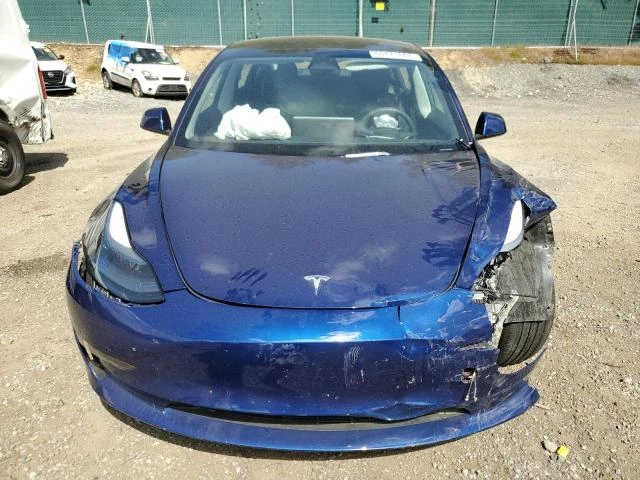 Photo 4 VIN: 5YJ3E1EB9PF637186 - TESLA MODEL 3 