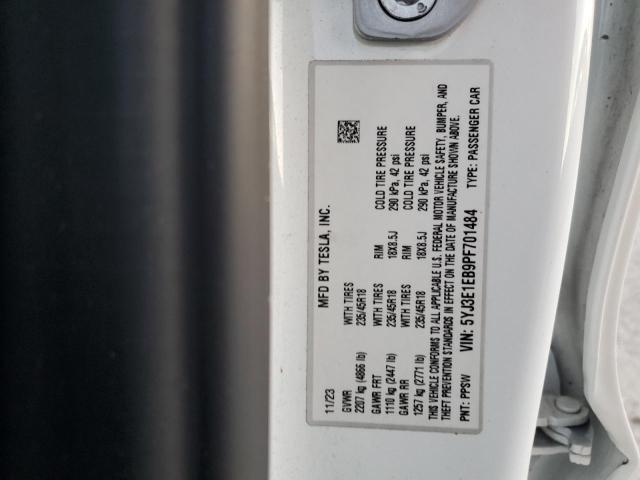 Photo 11 VIN: 5YJ3E1EB9PF701484 - TESLA MODEL 3 