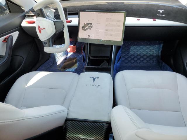 Photo 7 VIN: 5YJ3E1EBXJF055993 - TESLA MODEL 3 