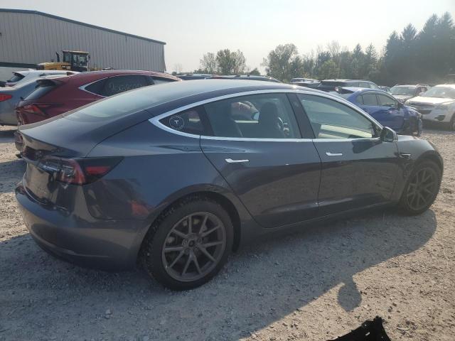 Photo 2 VIN: 5YJ3E1EBXJF066007 - TESLA MODEL 3 