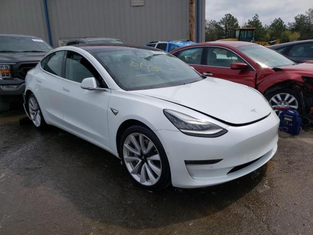 Photo 0 VIN: 5YJ3E1EBXJF117733 - TESLA MODEL 3 