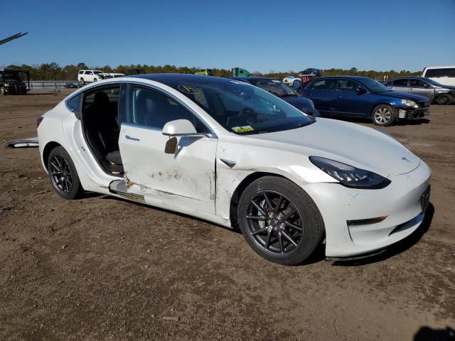 Photo 3 VIN: 5YJ3E1EBXJF131387 - TESLA MODEL 3 