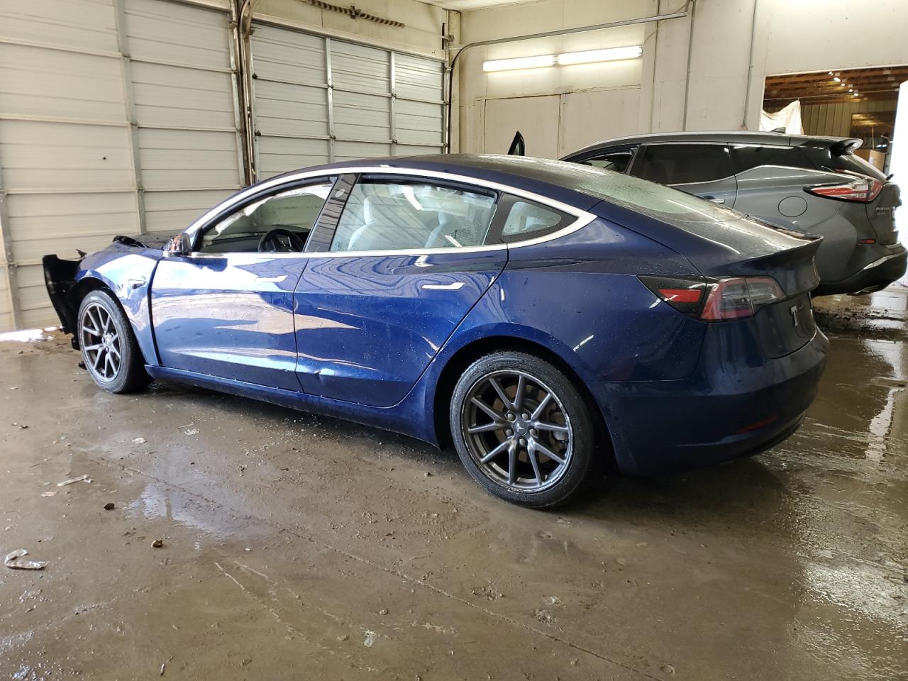 Photo 1 VIN: 5YJ3E1EBXJF134628 - TESLA MODEL 3 