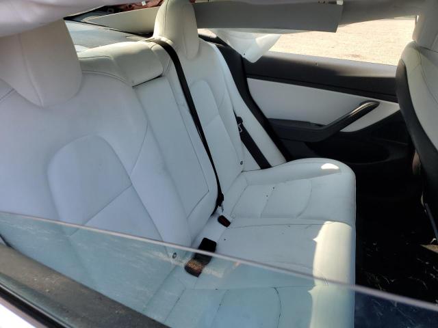 Photo 9 VIN: 5YJ3E1EBXJF146875 - TESLA MODEL 3 