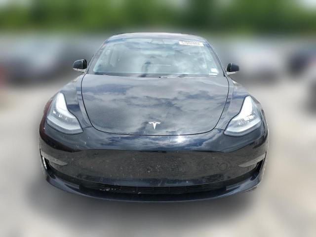 Photo 4 VIN: 5YJ3E1EBXJF170318 - TESLA MODEL 3 