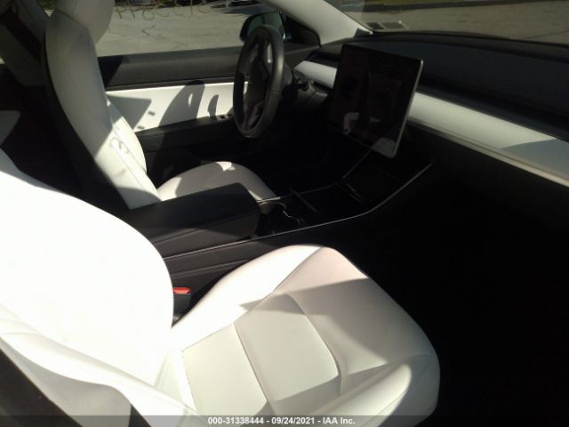 Photo 4 VIN: 5YJ3E1EBXKF194801 - TESLA MODEL 3 