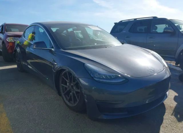 Photo 5 VIN: 5YJ3E1EBXKF386770 - TESLA MODEL 3 