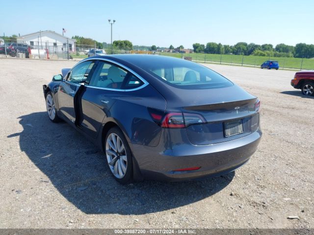 Photo 2 VIN: 5YJ3E1EBXKF391712 - TESLA MODEL 3 