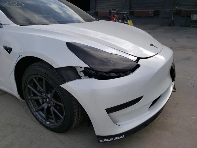 Photo 8 VIN: 5YJ3E1EBXKF511363 - TESLA MODEL 3 