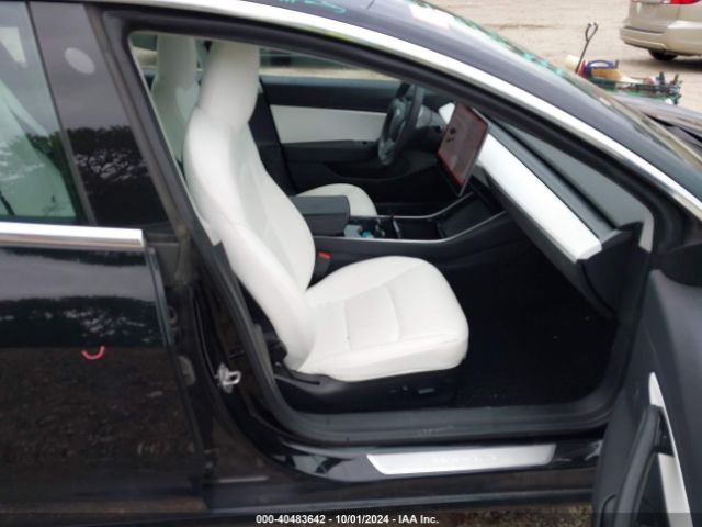 Photo 4 VIN: 5YJ3E1EBXLF638955 - TESLA MODEL 3 