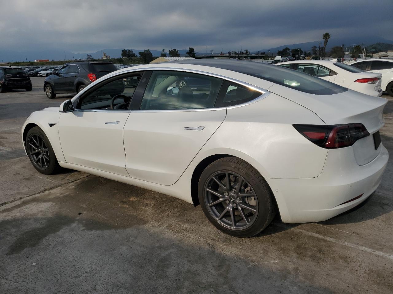 Photo 1 VIN: 5YJ3E1EBXLF746475 - TESLA MODEL 3 