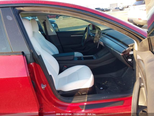 Photo 4 VIN: 5YJ3E1EBXMF032685 - TESLA MODEL 3 