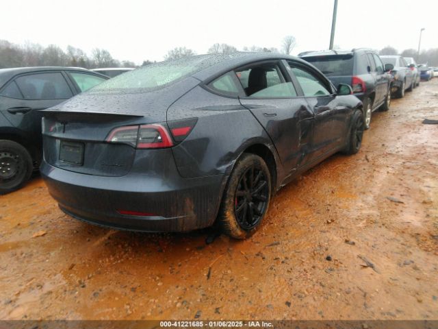 Photo 3 VIN: 5YJ3E1EBXMF061751 - TESLA MODEL 3 